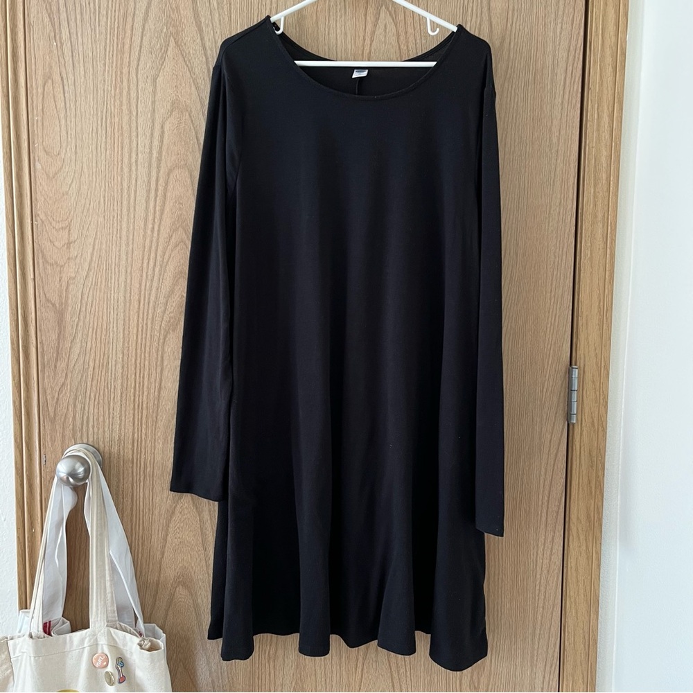Old Navy Long Sleeve Swing Dress - Black